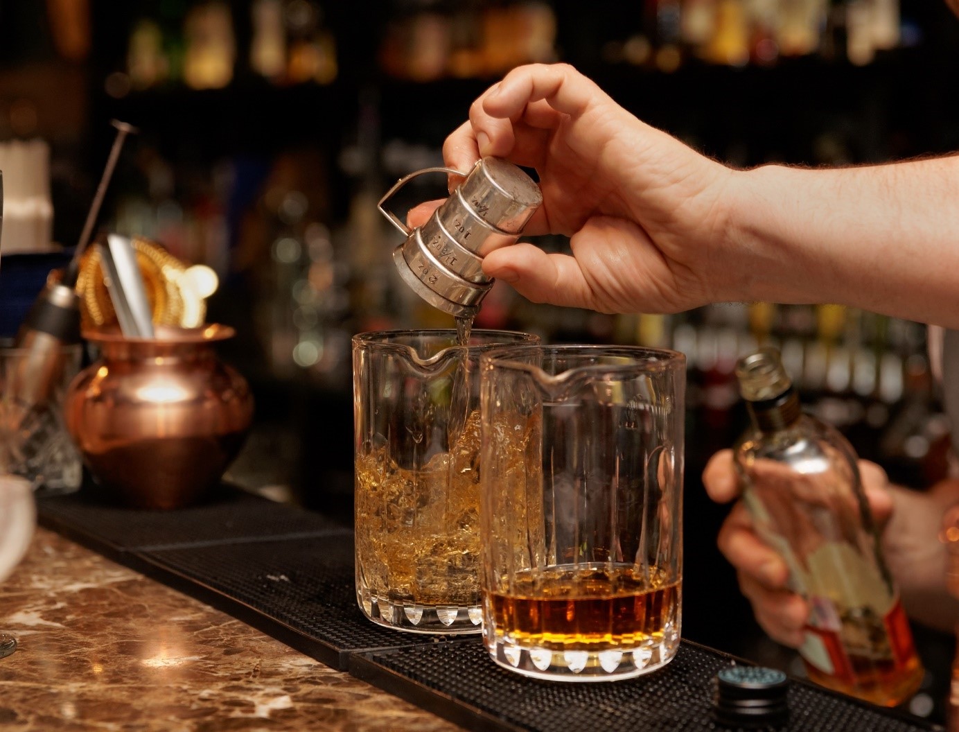 The 5 Essentials You Need for a Quality Home Bar